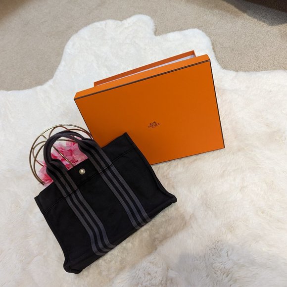 Hermes Handbags - Hermès Herline Fourre Tout PM Gray/Black Tote Bag Small w COA and Hermes box